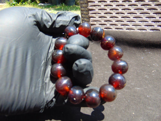 34 gram 14 Beads Mala Bracelet Indonesian Cherry Red Blue Amber 16 mm for Healing B15M8