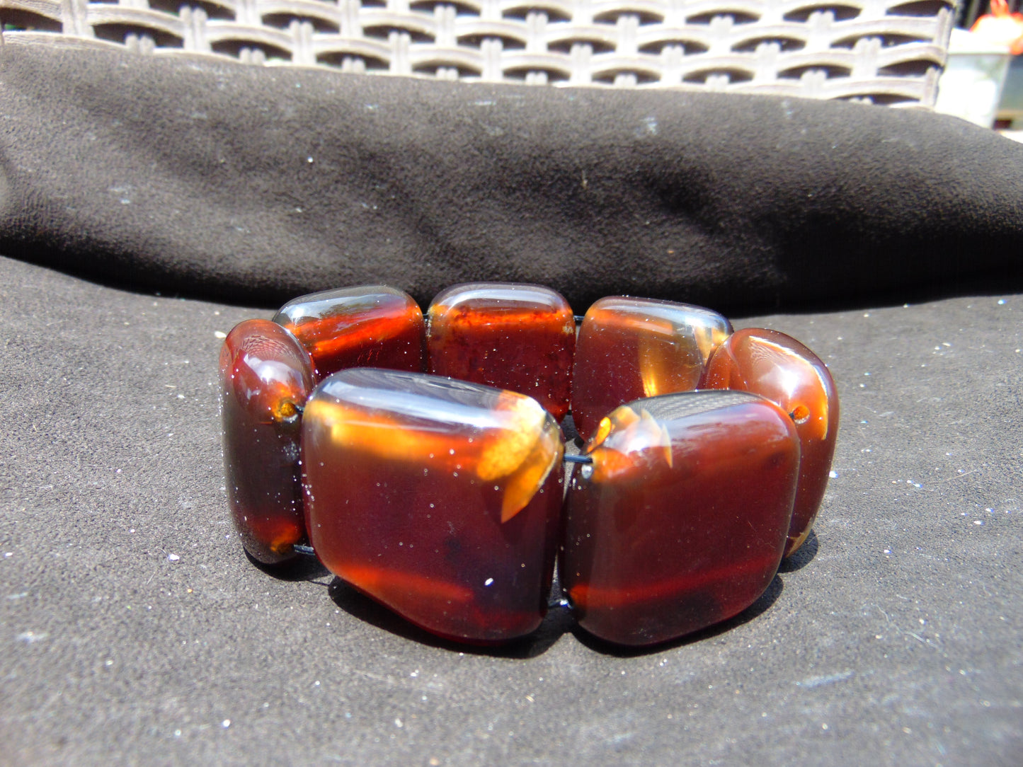 100 gr 7 Square Beads Bangle Indonesian Amber for Healing A7G46