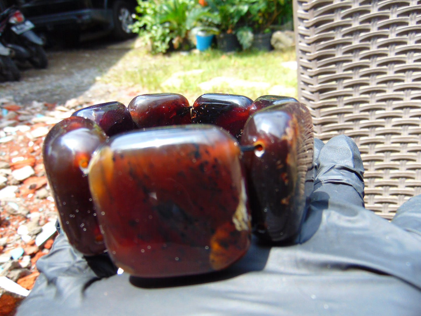 99 gr 7 Square Beads Bangle Indonesian Amber for Healing A7G49