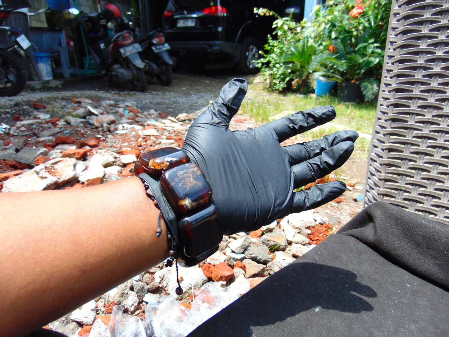 99 gr 7 Square Beads Bangle Indonesian Amber for Healing A7G49