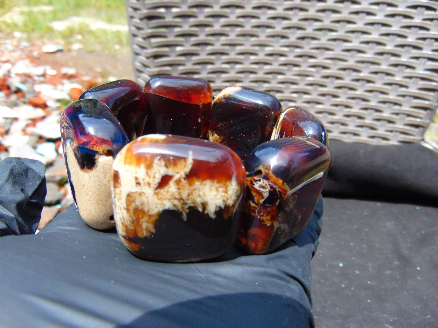 95 gr 7 Square Beads Bangle Indonesian Amber for Healing A7G36