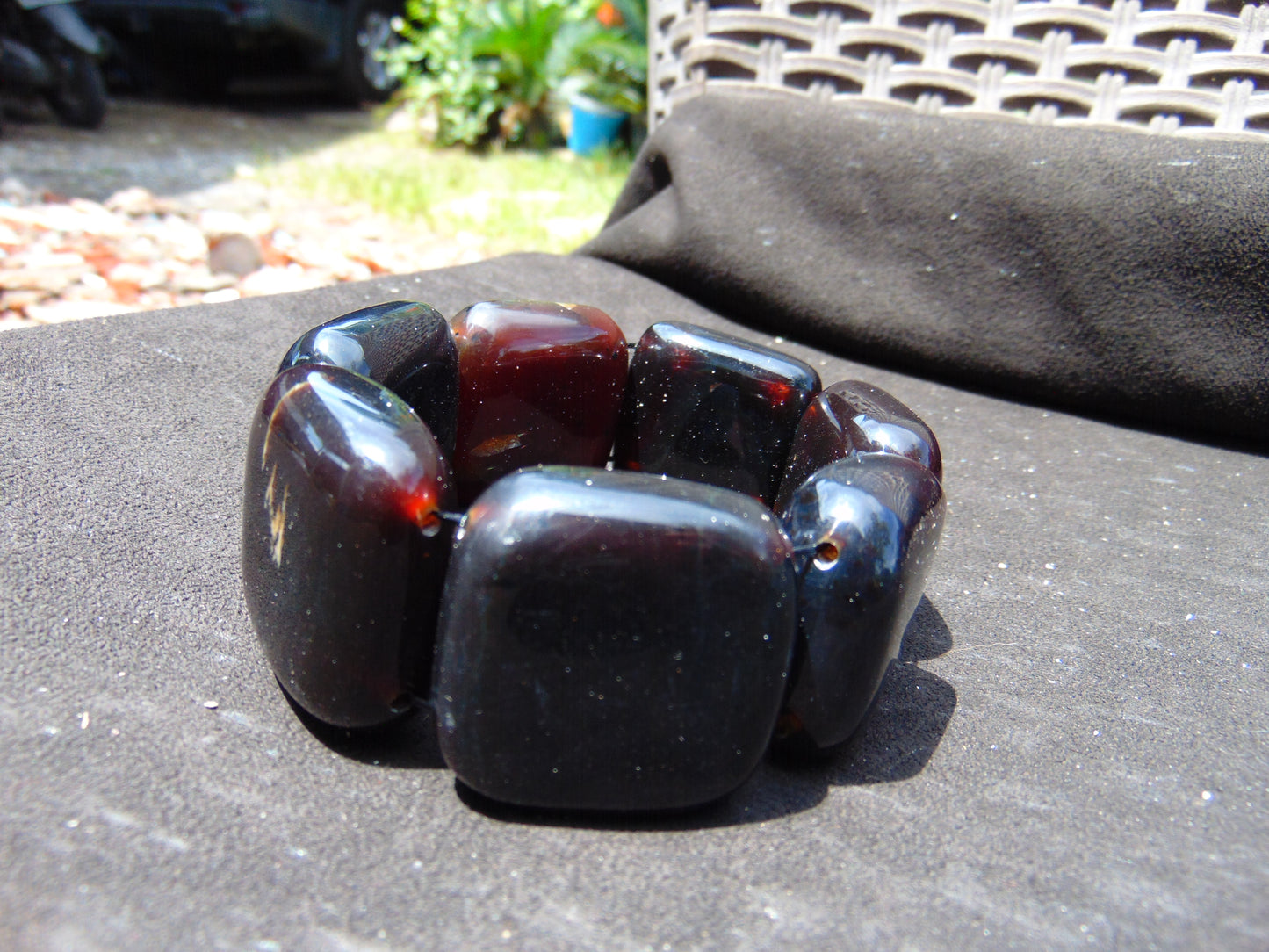 107 gr 7 Square Beads Bangle Indonesian Amber for Healing A7G45