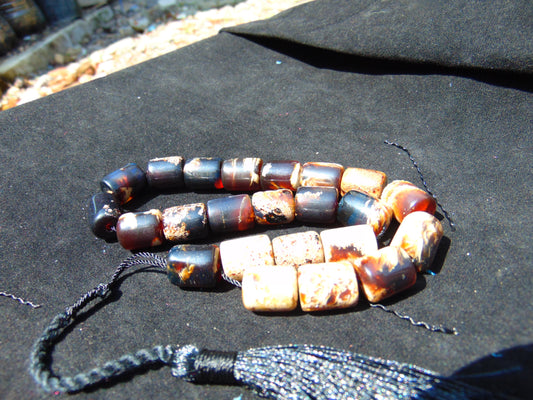 48 gr Komboloi Rosary 22+1 Beads Indonesian white blue Amber for Healing 26COAR8