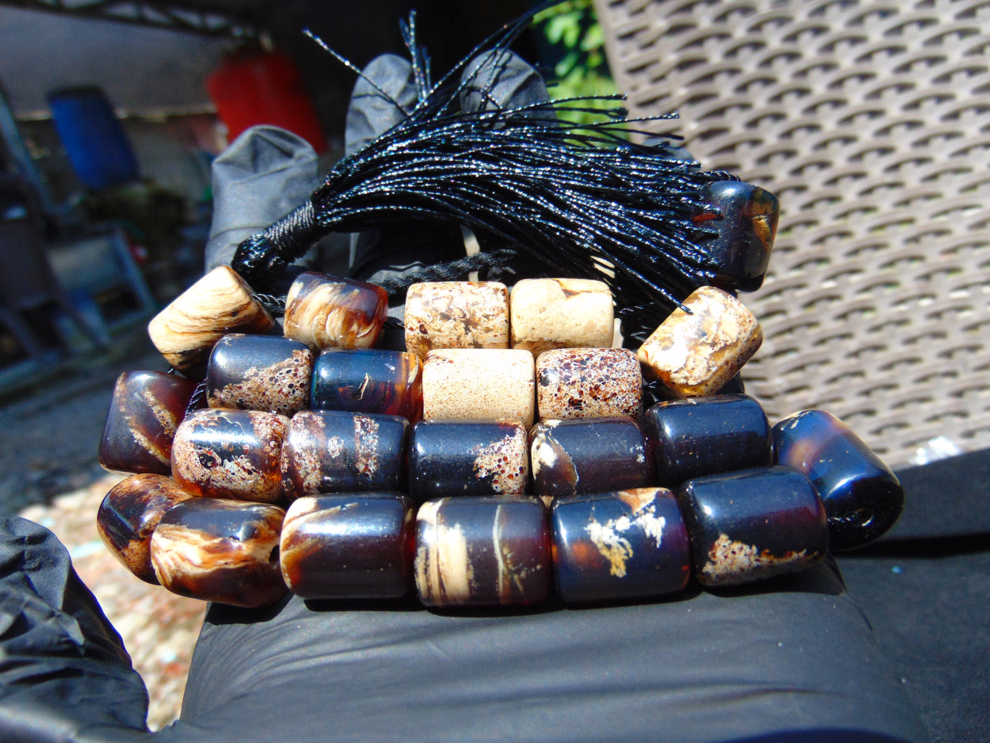 48 gr Komboloi Rosary 22+1 Beads Indonesian white blue Amber for Healing 26COAR8