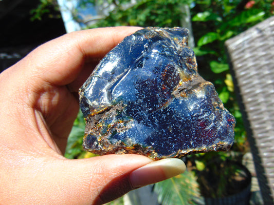 75 gram Rough Raw Indonesian Orange Blue Amber for Healing AGRB98