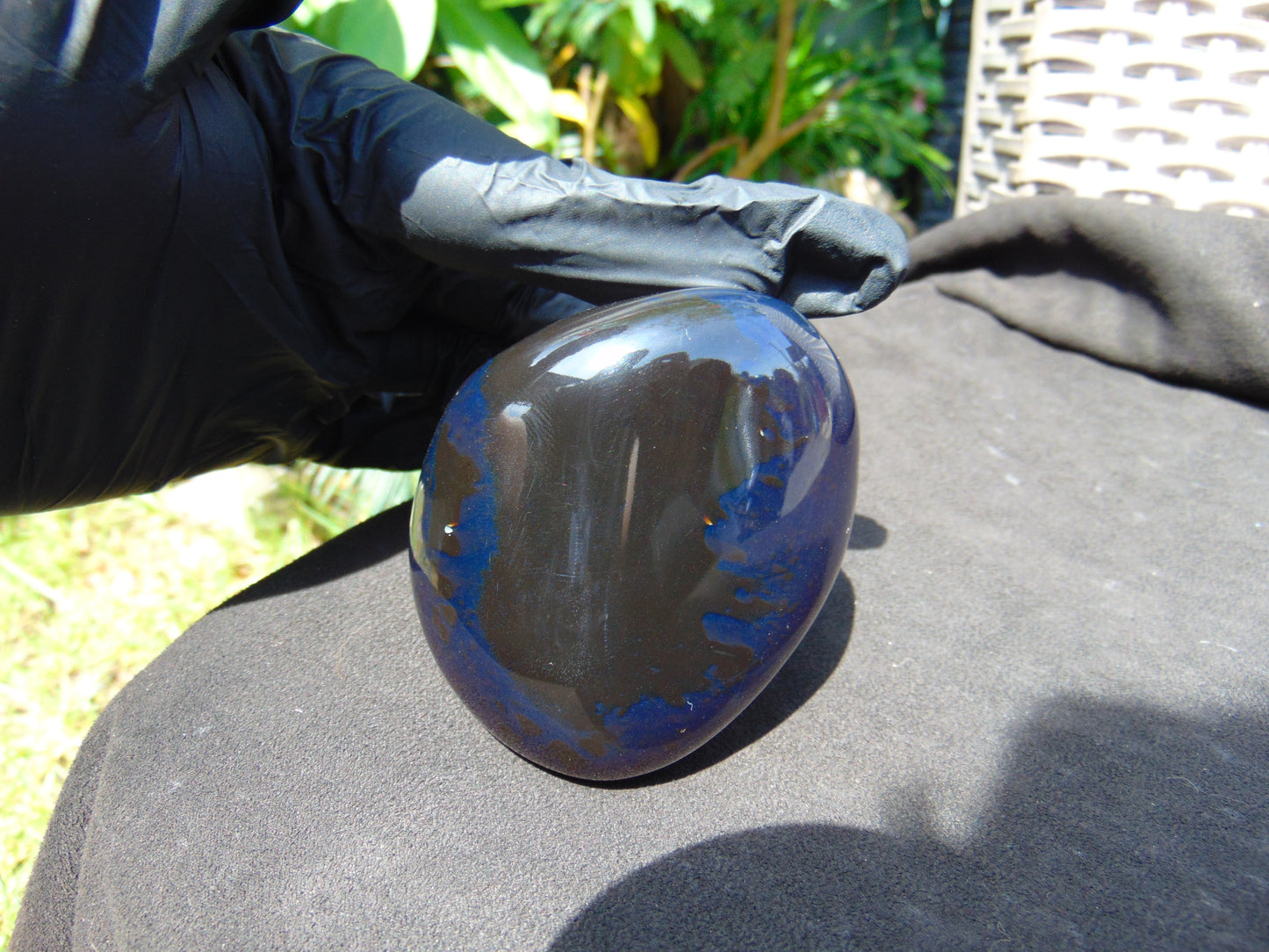 131 gr full polished 81x66x44 mm Indonesia Blue Amber for Healing 25ST7