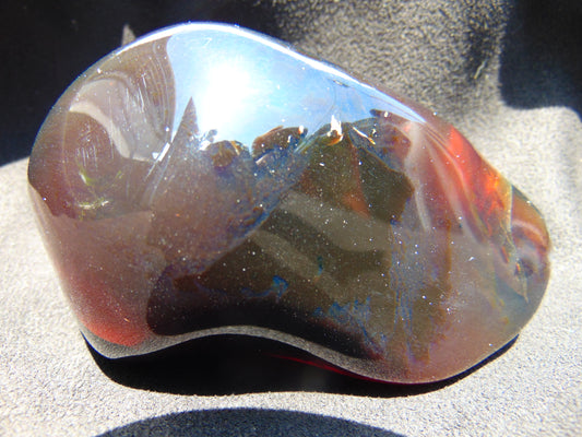 180 Gram full polished Indonesia Dark Red Purple Amber BP61