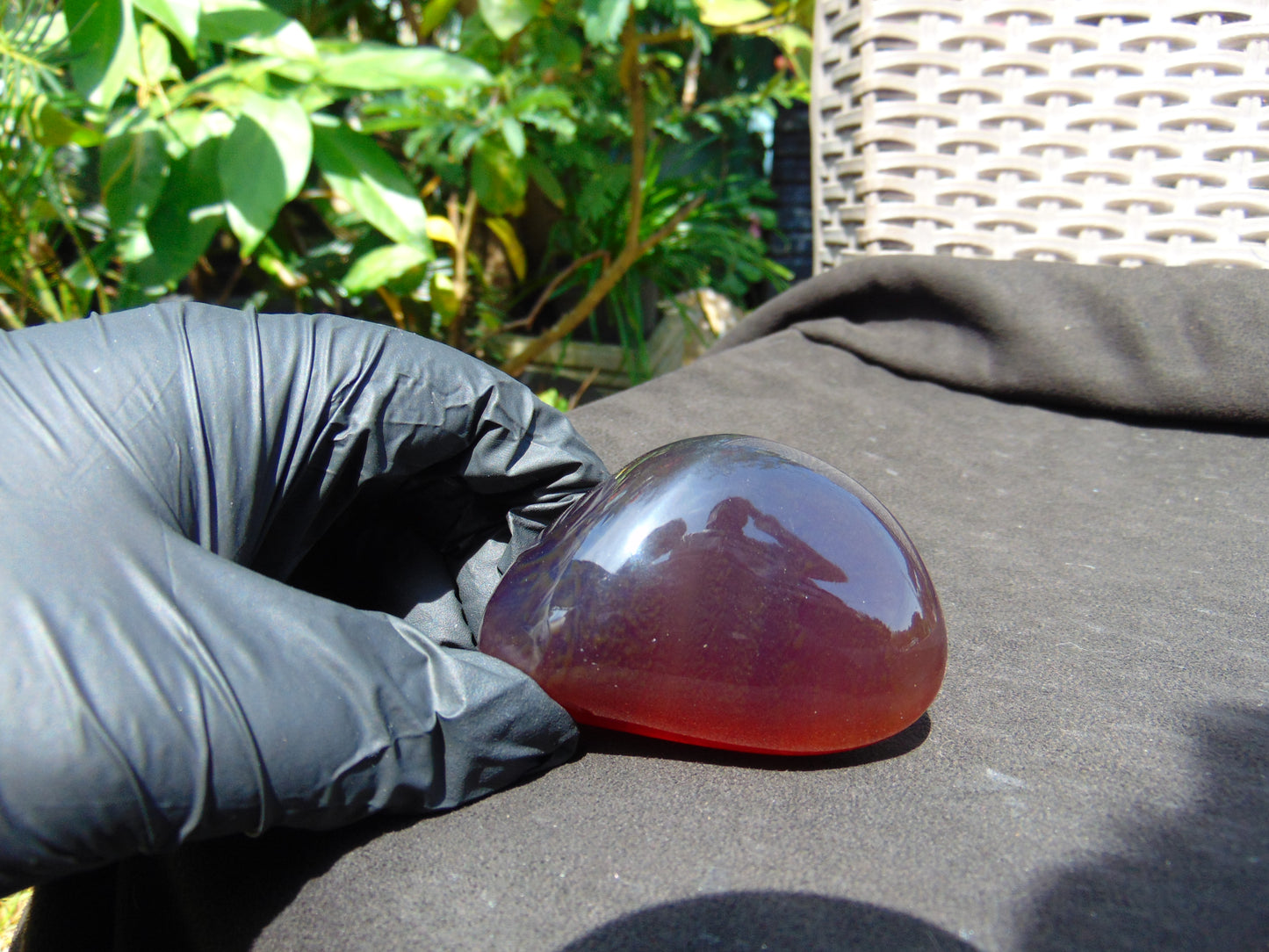 64 gr full polished 70x45x40 mm Indonesia Red Purple Amber for Healing 25ST10