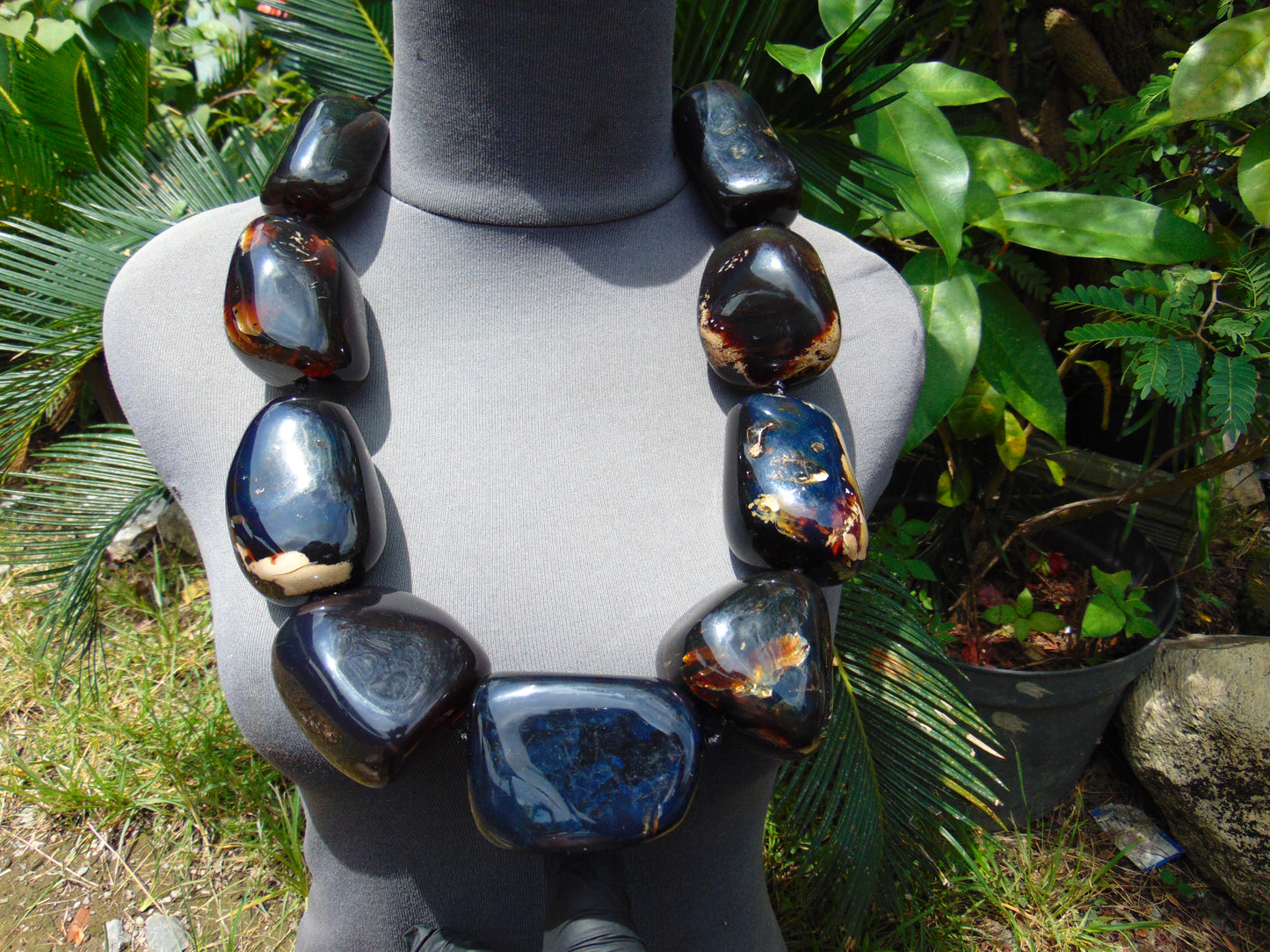 739 gr Big Necklace Indonesian Dark Blue Amber for Healing A9K94