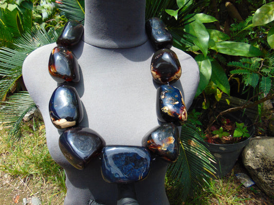 739 gr Big Necklace Indonesian Dark Blue Amber for Healing A9K94