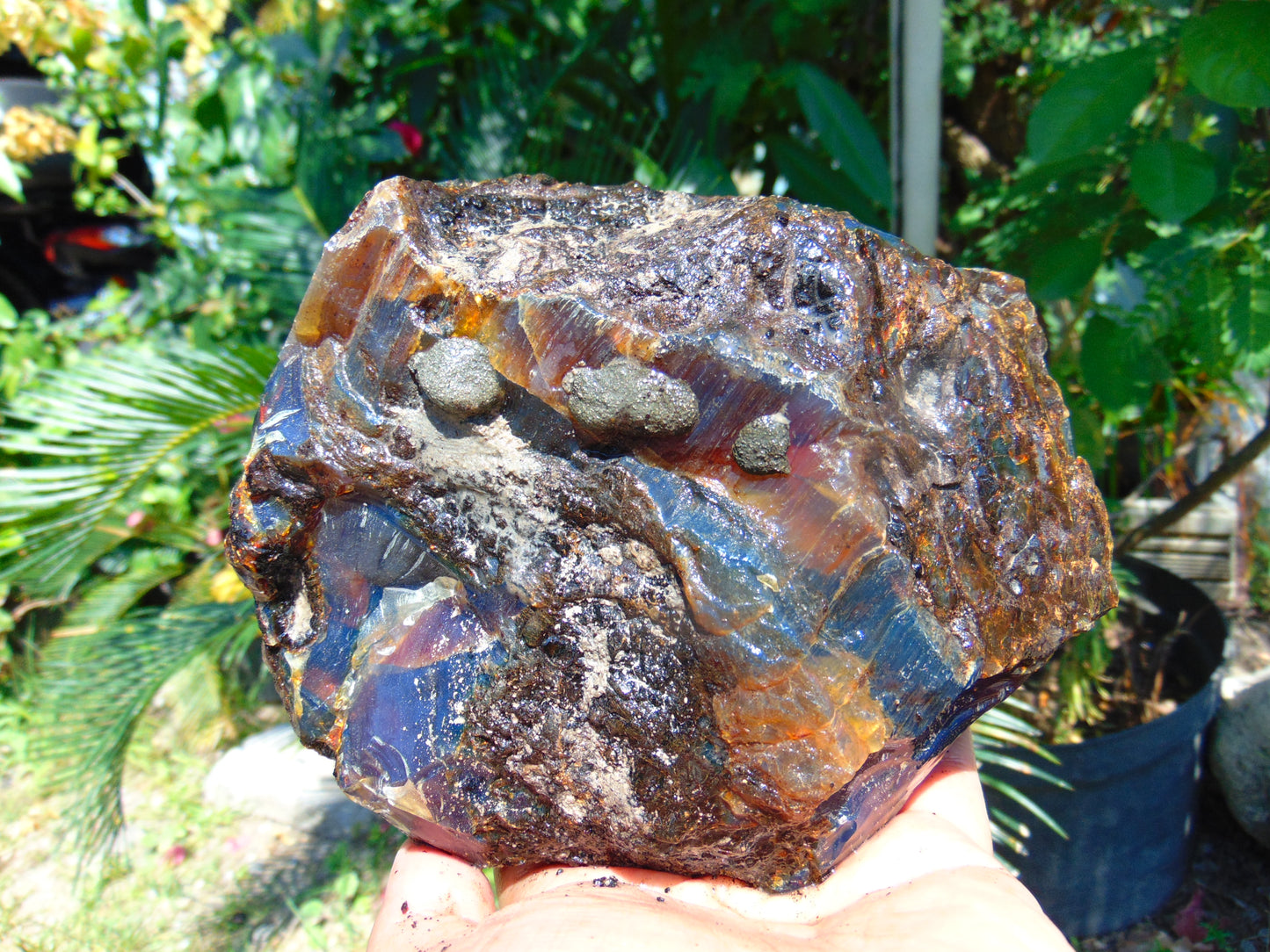 696 gram Rough Raw Indonesian Blue Amber for Healing AGRB31