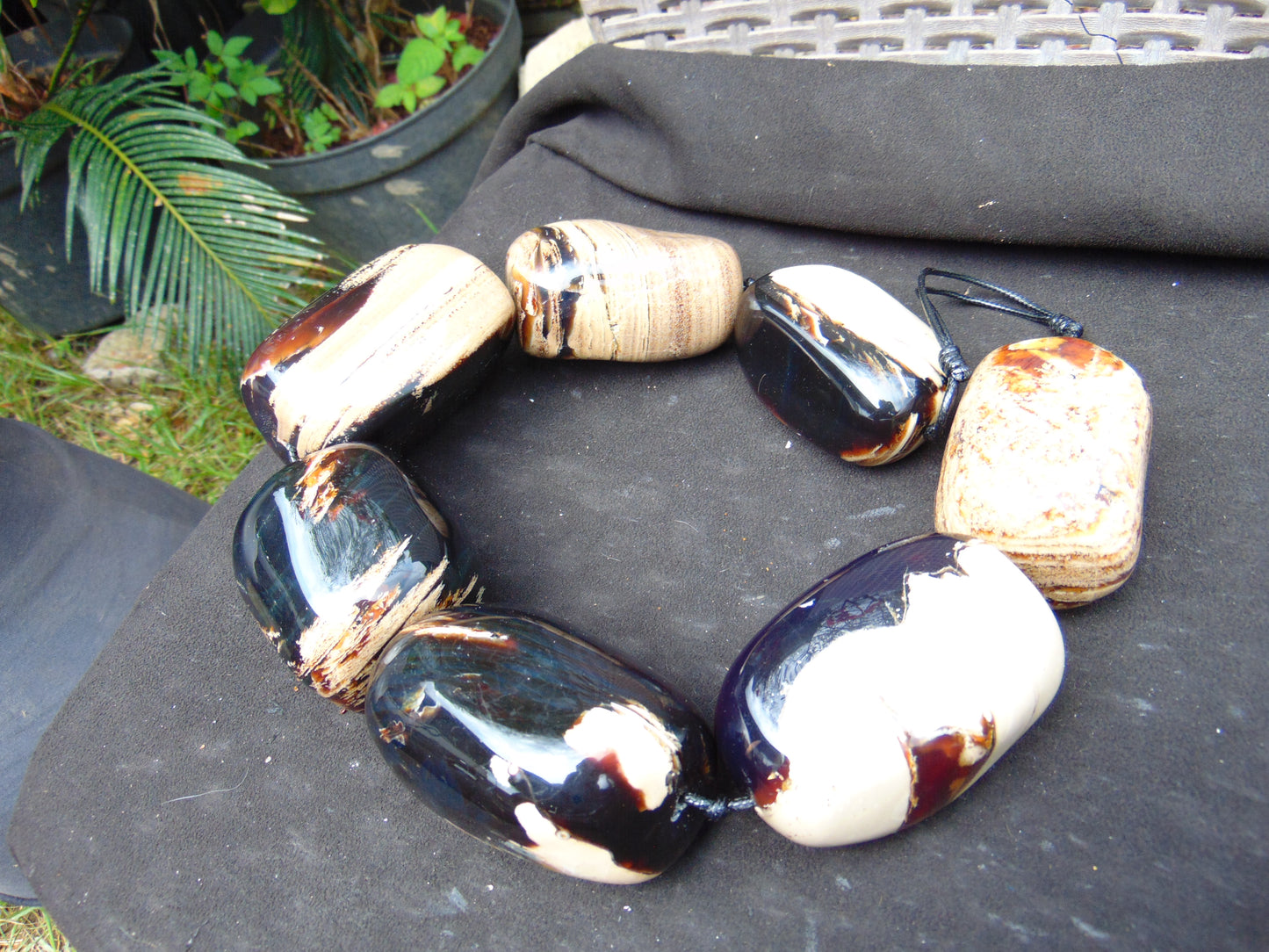 914 gr Big Necklace Indonesian Blue White Amber for Healing A7K84