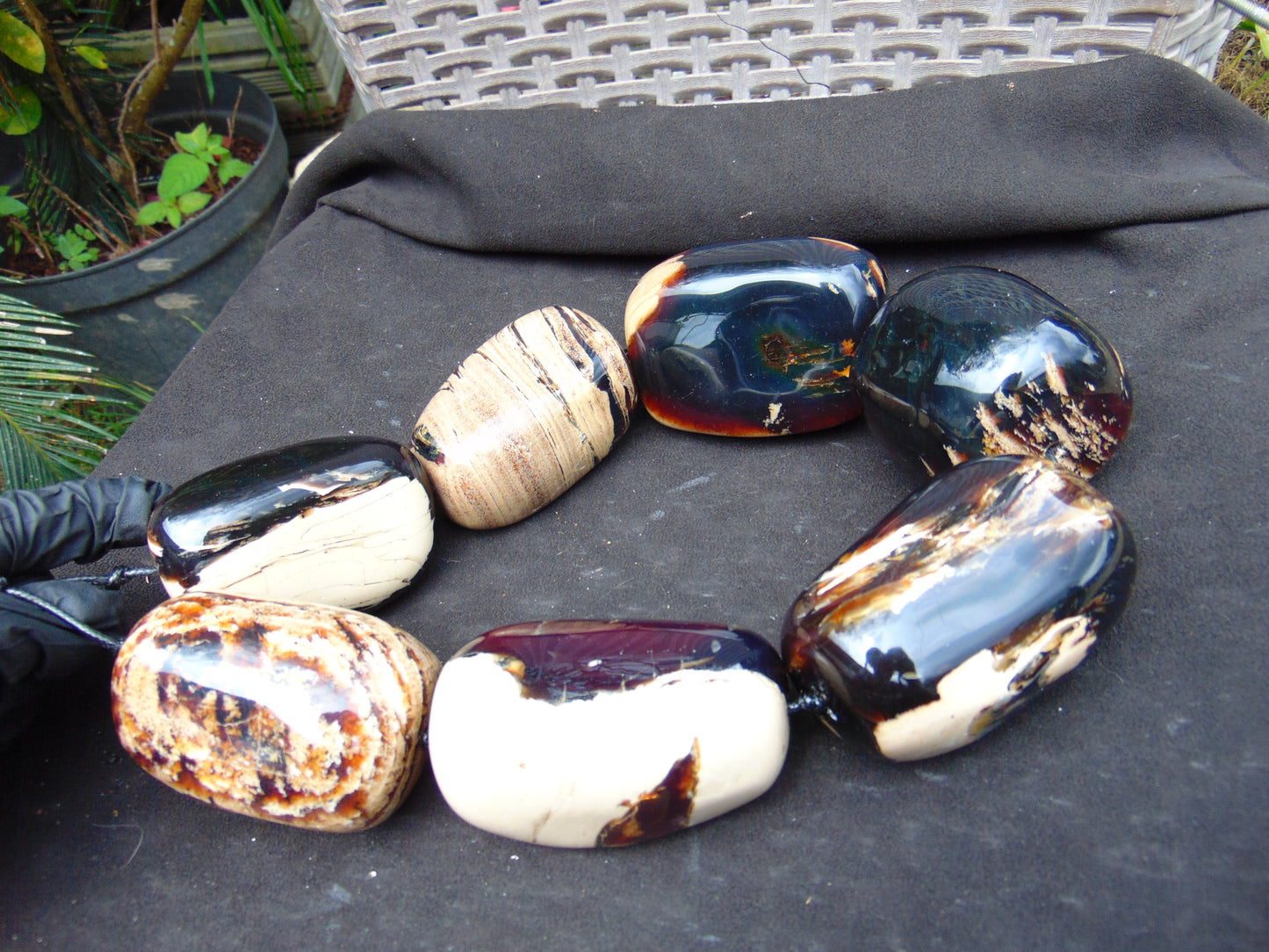 914 gr Big Necklace Indonesian Blue White Amber for Healing A7K84