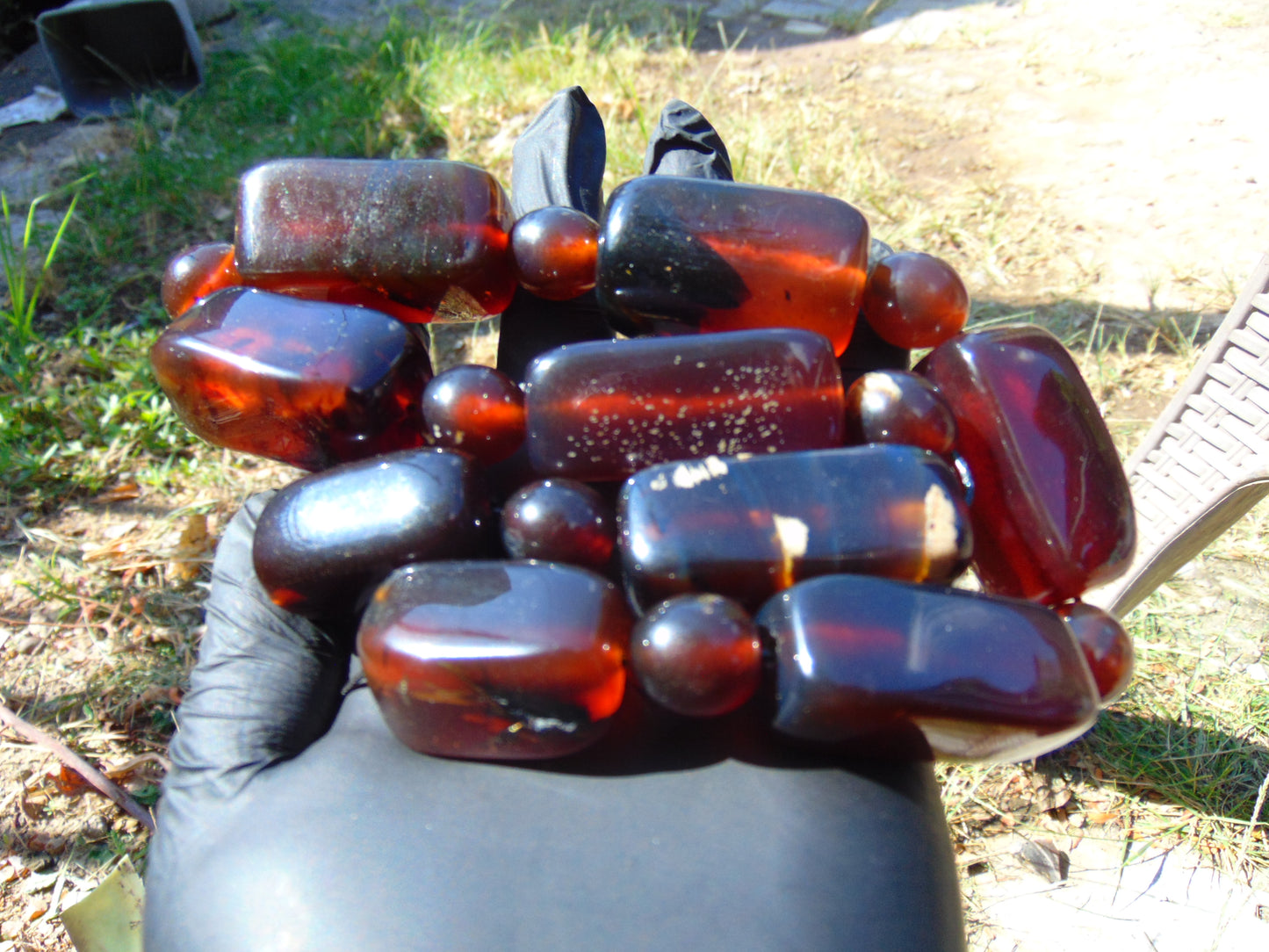 122 gr Small Necklace beads Indonesian Crystal Red Blue Amber for Healing 26NA07