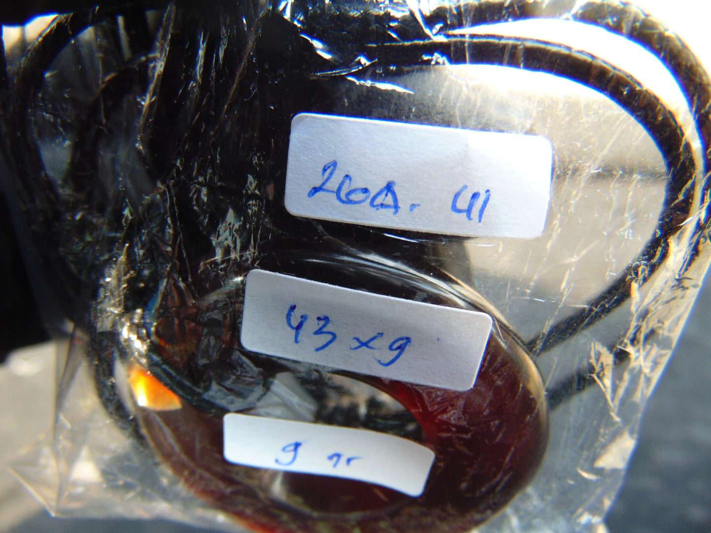 9 gr Donut Pendant Indonesian Amber for Healing 26A41