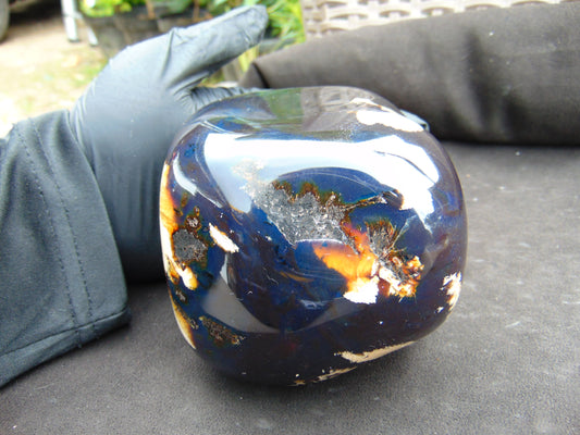 655 gr Blue polished 100x90x88 mm Square Indonesian Amber for Healing WY12