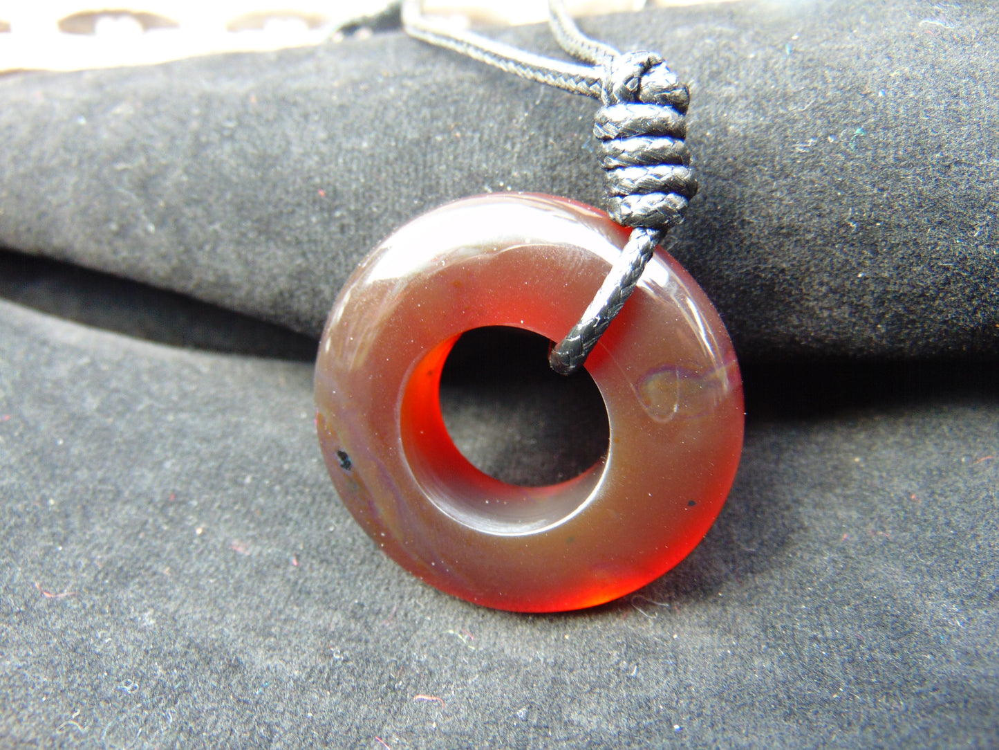 12 gr Donut Pendant Indonesian Crsytal Amber for Healing 26N93
