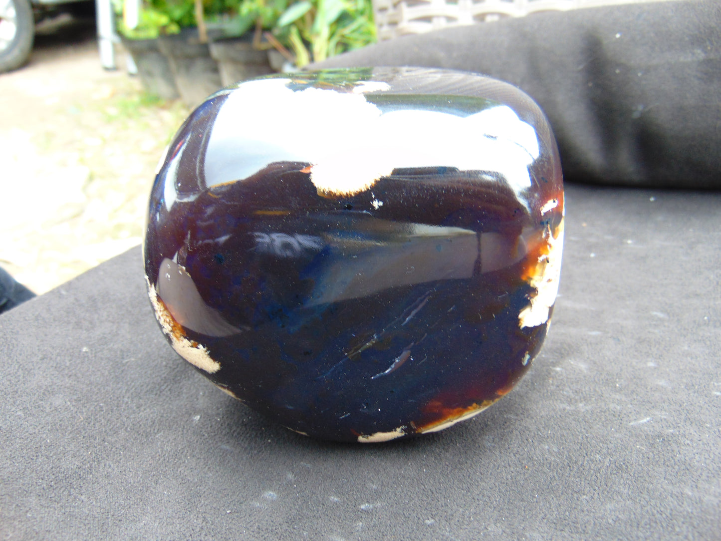 655 gr Blue polished 100x90x88 mm Square Indonesian Amber for Healing WY12