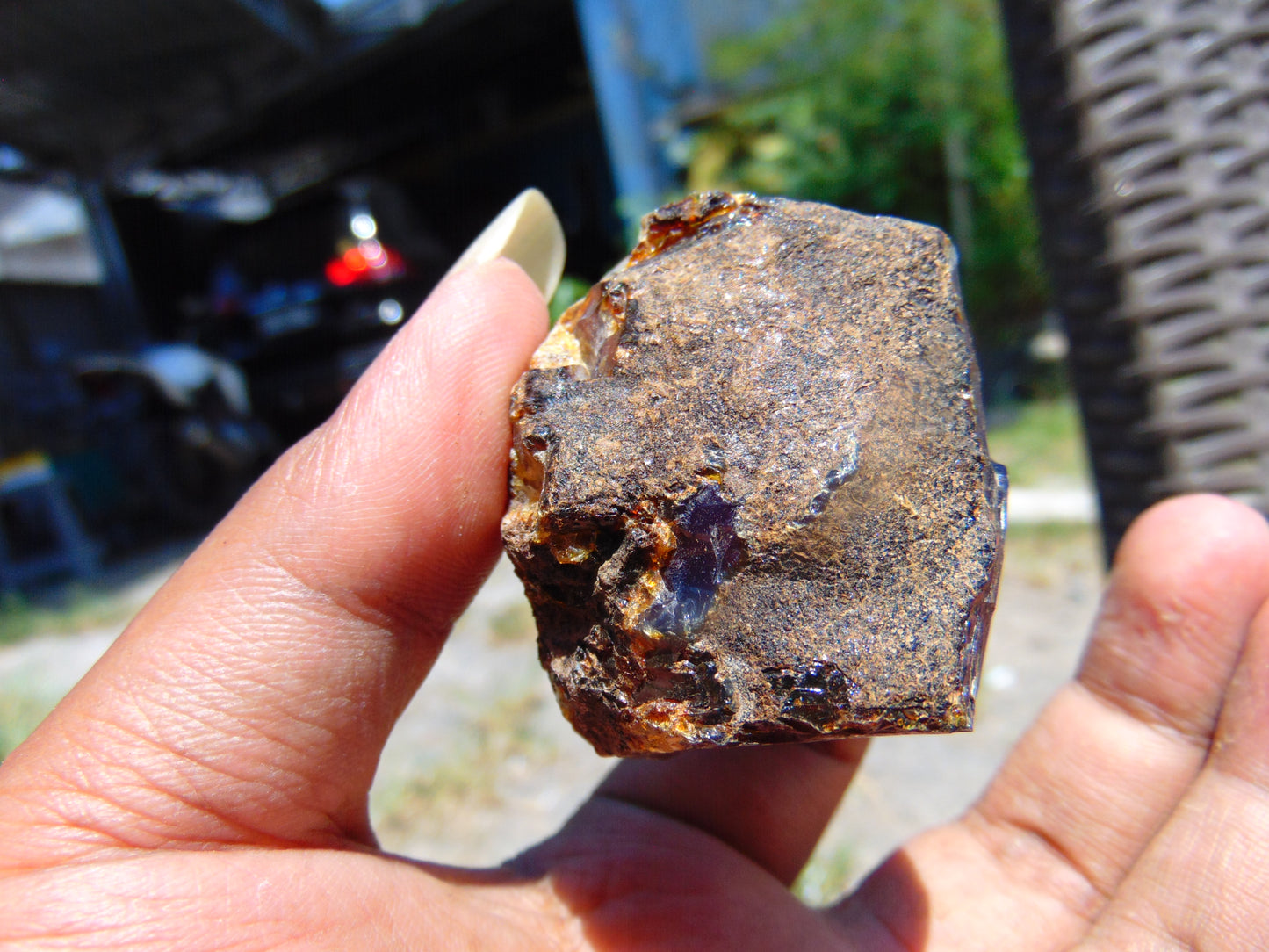 42 gram Rough Raw Indonesian Violet Blue Amber for Healing AGRB56