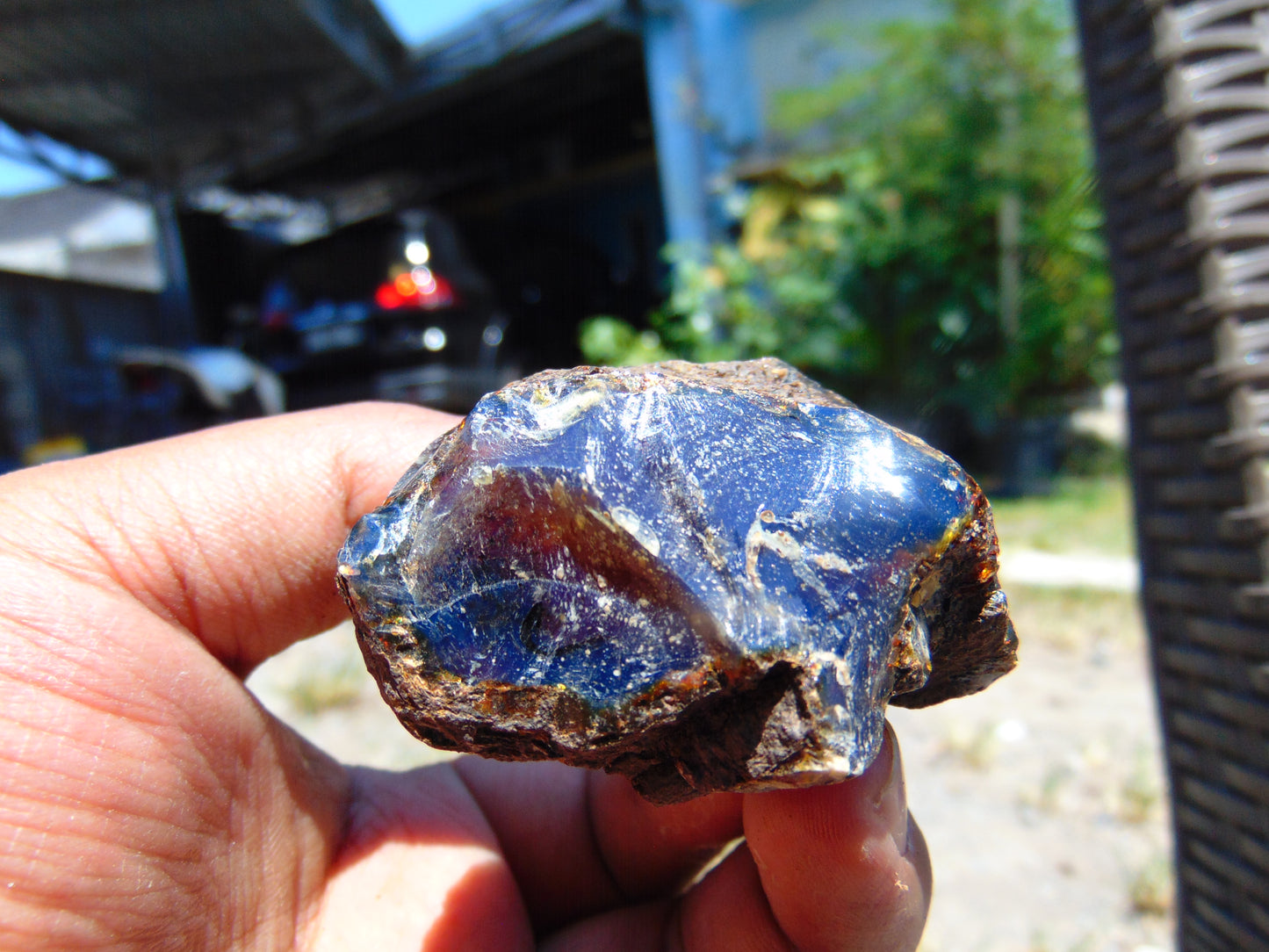 25 gram Rough Raw Indonesian Orange Blue Amber for Healing AGRB112