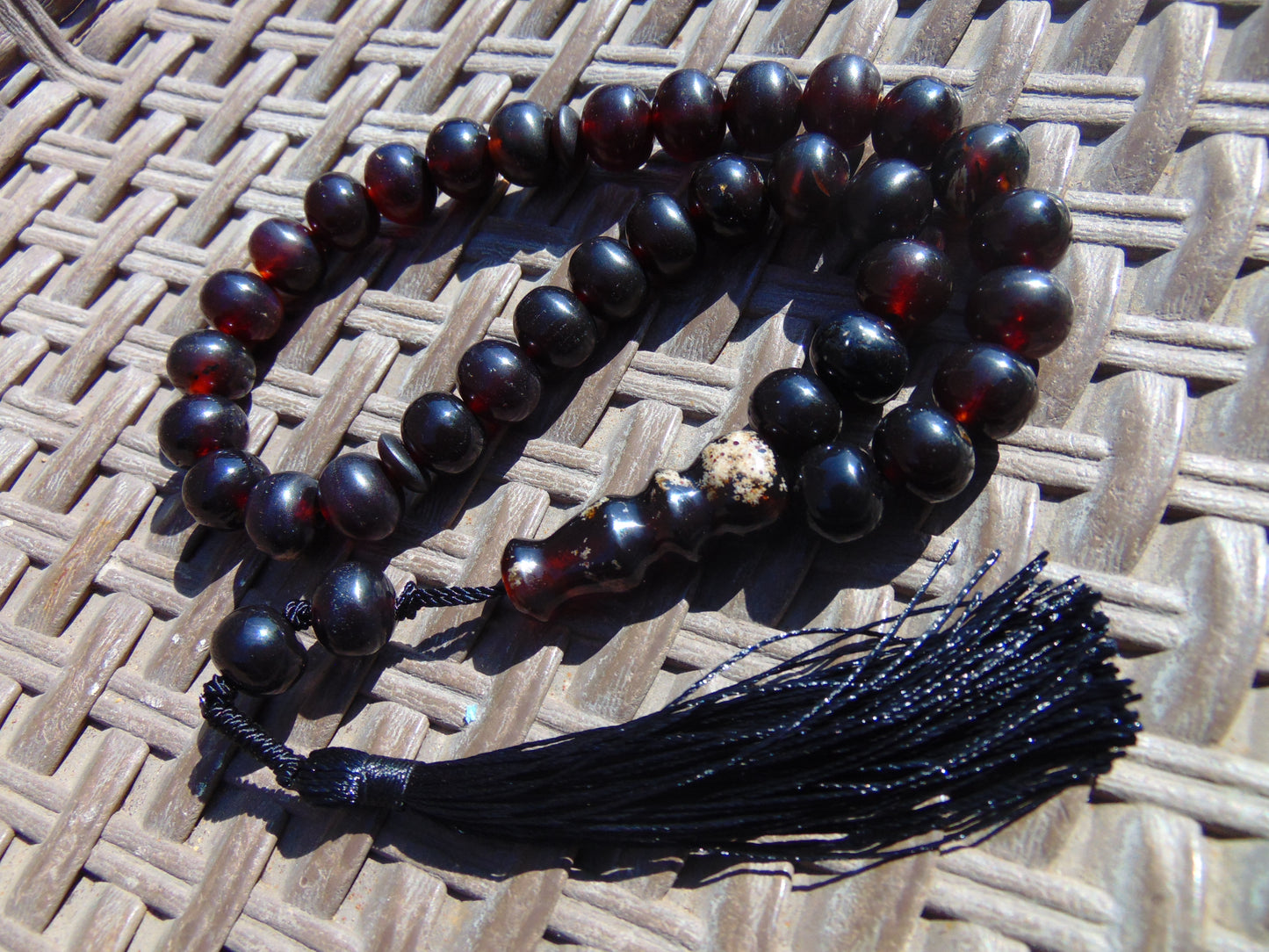 29 gr Tasbih Mesbah Rosary 33+2 Beads 10 mm Indonesian Cherry Red Amber for Healing 26TBA42