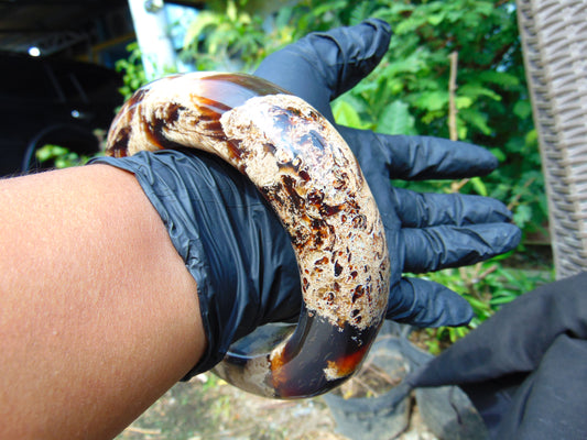 160 gr Big Bangle in hole 75 mm 23x21 mm Indonesian Sumatran White Amber for Healing EU21