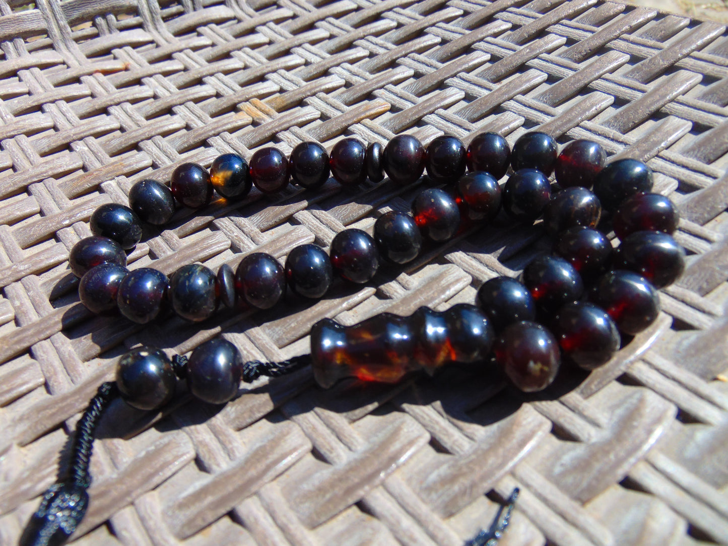 29 gr Tasbih Mesbah Rosary 33+2 Beads 10 mm Indonesian Cherry Red Amber for Healing 26TBA44