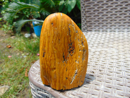 203 gram Polished 110x72x47mm Indonesia Yellow Fragrance Amber for Healing 25K31