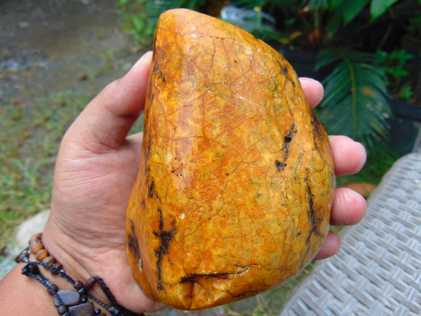 279 gram Polished 125x85x55mm Indonesia Yellow Fragrance Amber for Healing 25K35