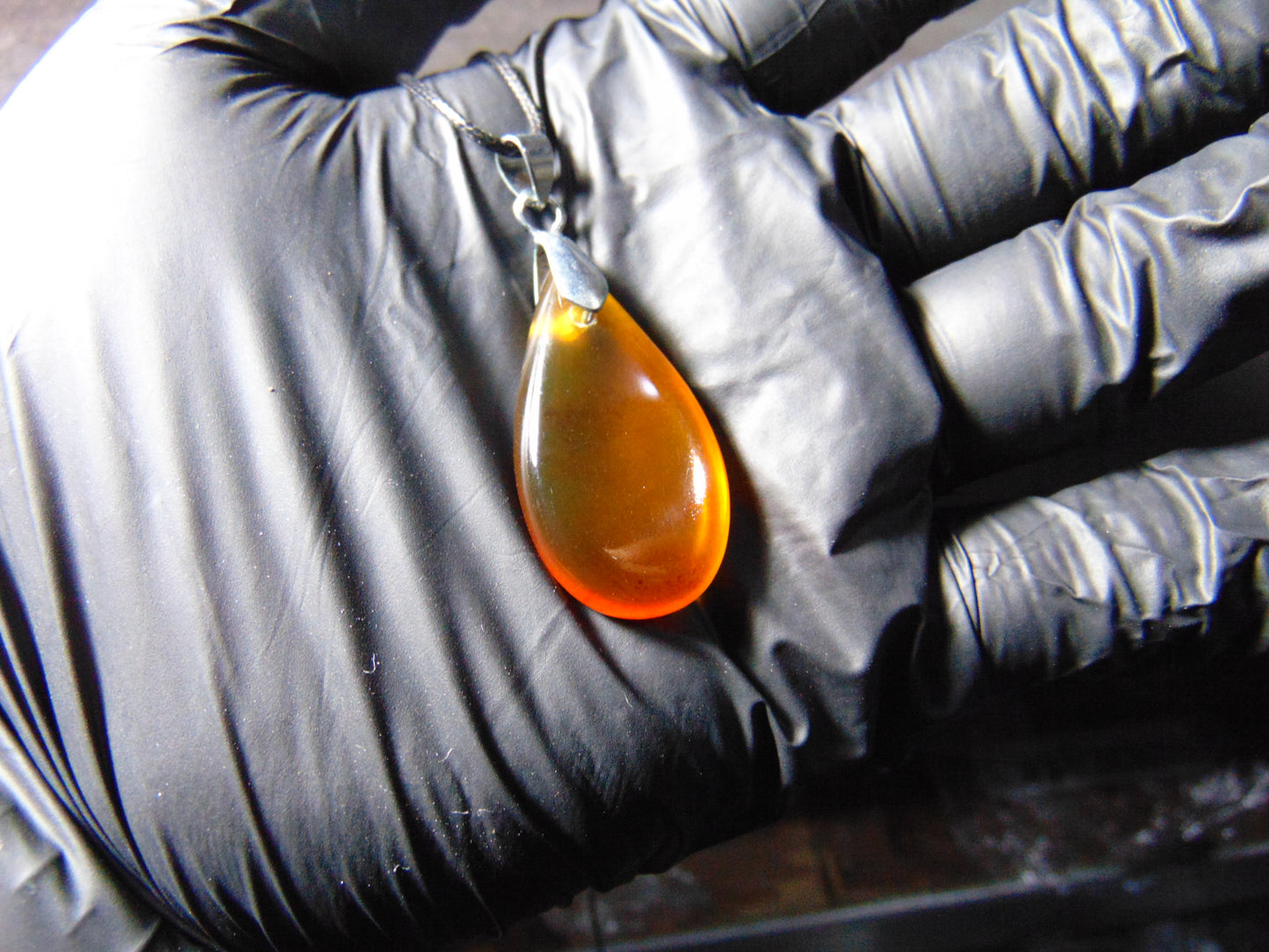 4 gram Pendant Indonesian Orange Amber for Healing PA237