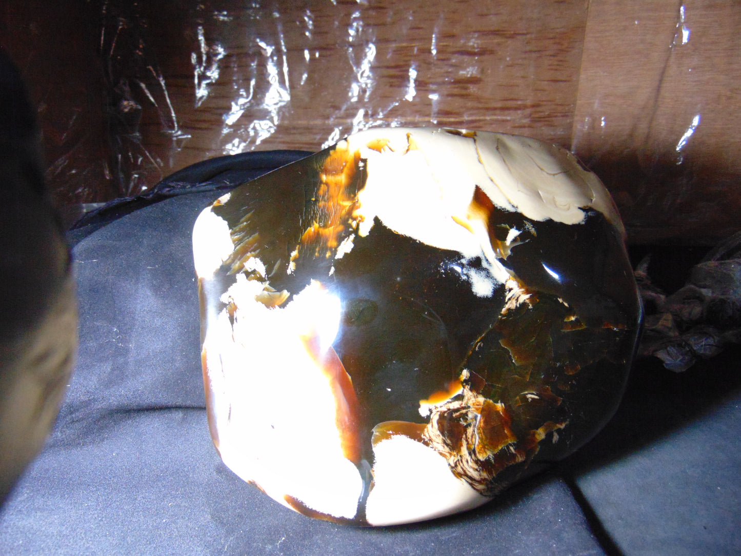 3155 gr Full Polished Indonesia Dark Green Blue Amber for Healing 26ML189