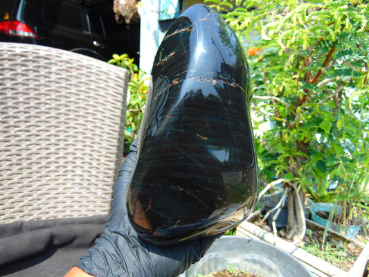 2215 gram Full Polished 23x18x9 cm Indonesia Black Amber for Healing SL16