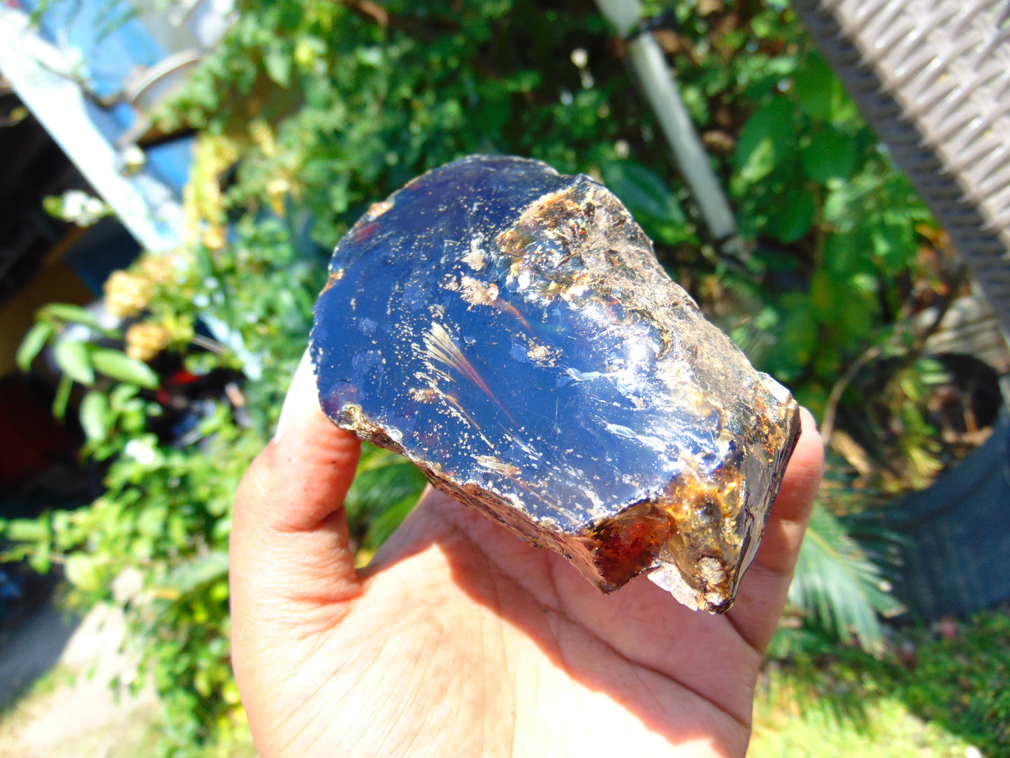 118 gram Rough Raw Indonesian Blue Amber for Healing AGRB10