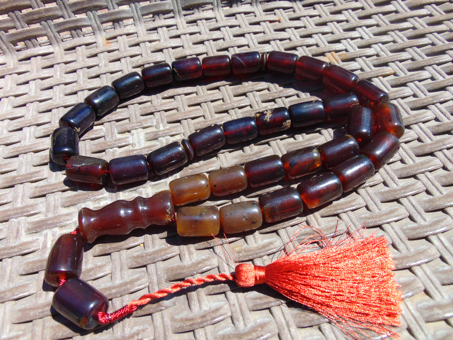 113 gr Tasbih Mesbah Rosary 33+2 Beads Komboloi Indonesian Red Amber for Healing 26TBA14