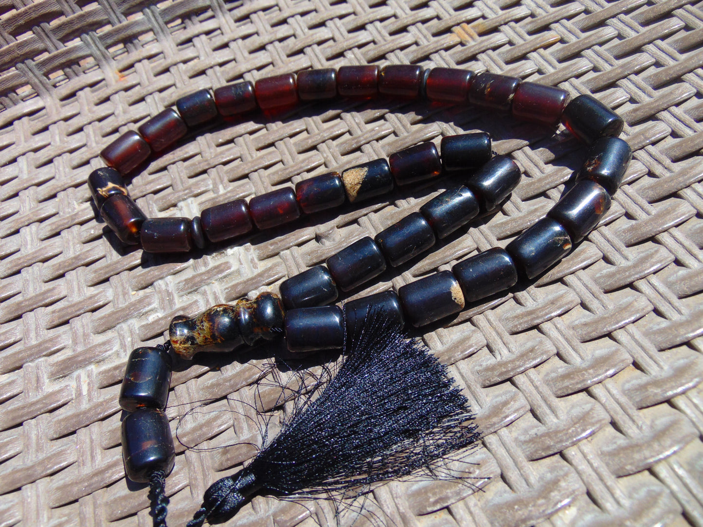 93 gr Tasbih Mesbah Rosary Komboloi 33+2 Beads Indonesian Red Amber for Healing 26TBA10