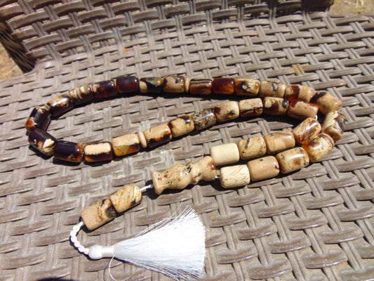 111 gr Tasbih Mesbah Rosary Komboloi 33+2 Beads Indonesian white Amber for Healing 26TBA08