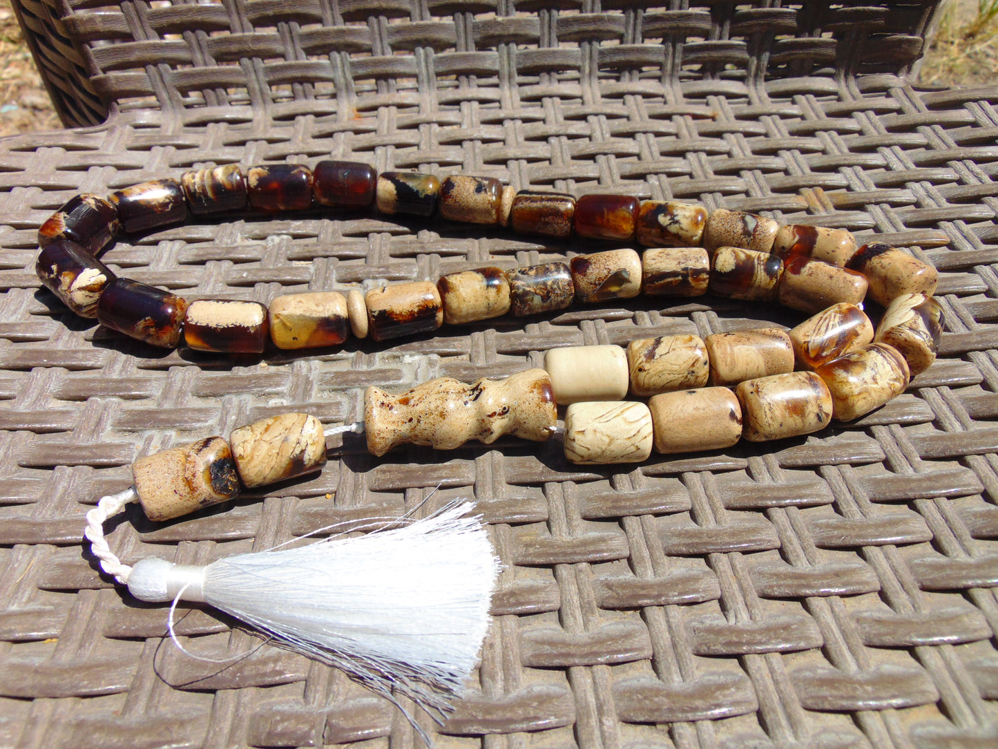 111 gr Tasbih Mesbah Rosary Komboloi 33+2 Beads Indonesian white Amber for Healing 26TBA08