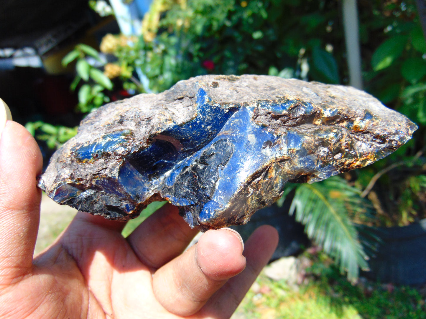 124 gram Rough Raw Indonesian Blue Amber for Healing AGRB8