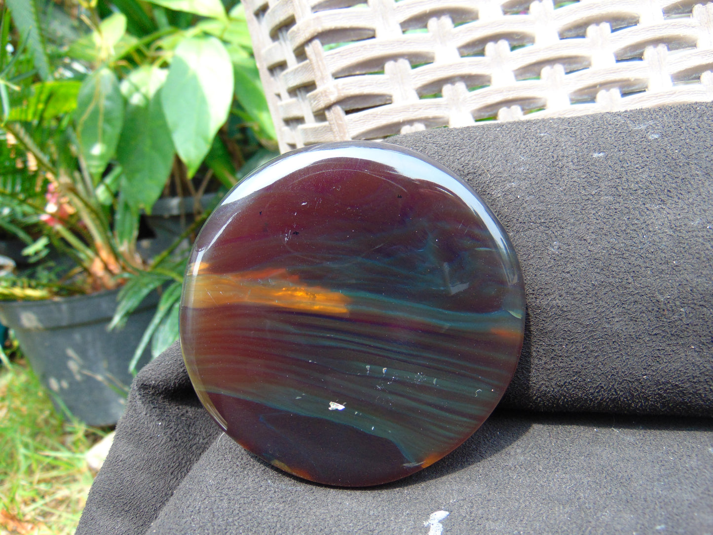 77 gram Round Flat 80x16mm Indonesia Amber for Healing 25N279