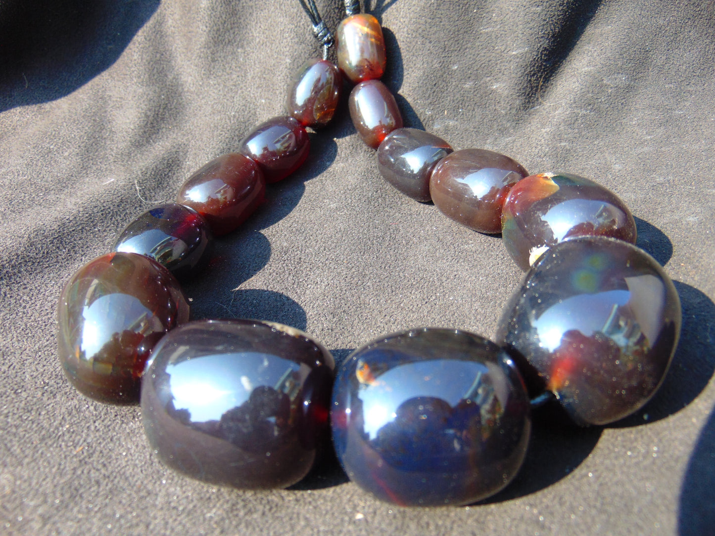 183 gr Big Necklace Indonesian dark red Amber for Healing A796