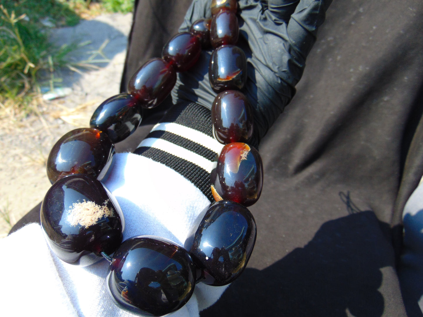 183 gr Big Necklace Indonesian dark red Amber for Healing A796