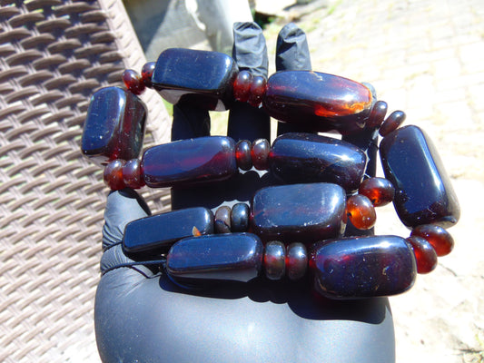 107 gr Small Necklace beads Indonesian Cherry Red Amber for Healing 26NA31
