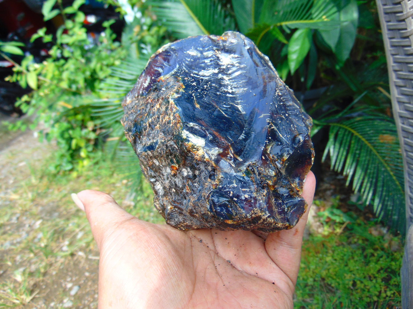395 gram Rough Raw Indonesian Purple Blue Amber for Healing AGRB104
