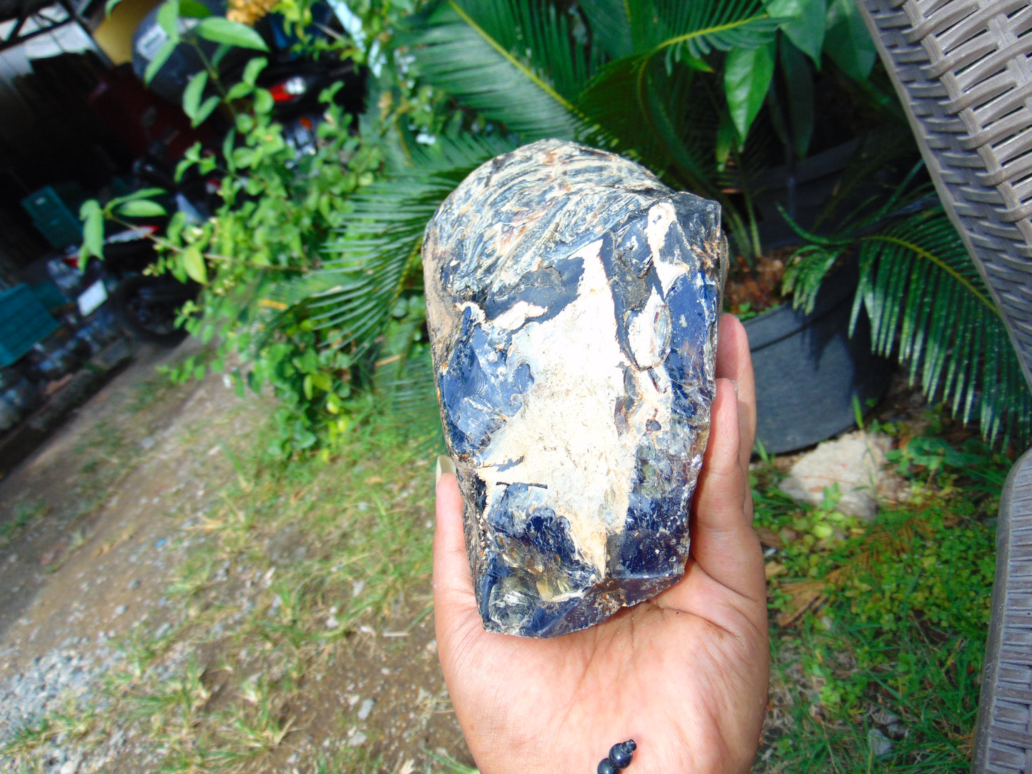 933 gram Rough Raw Indonesian Blue Amber for Healing RBM79
