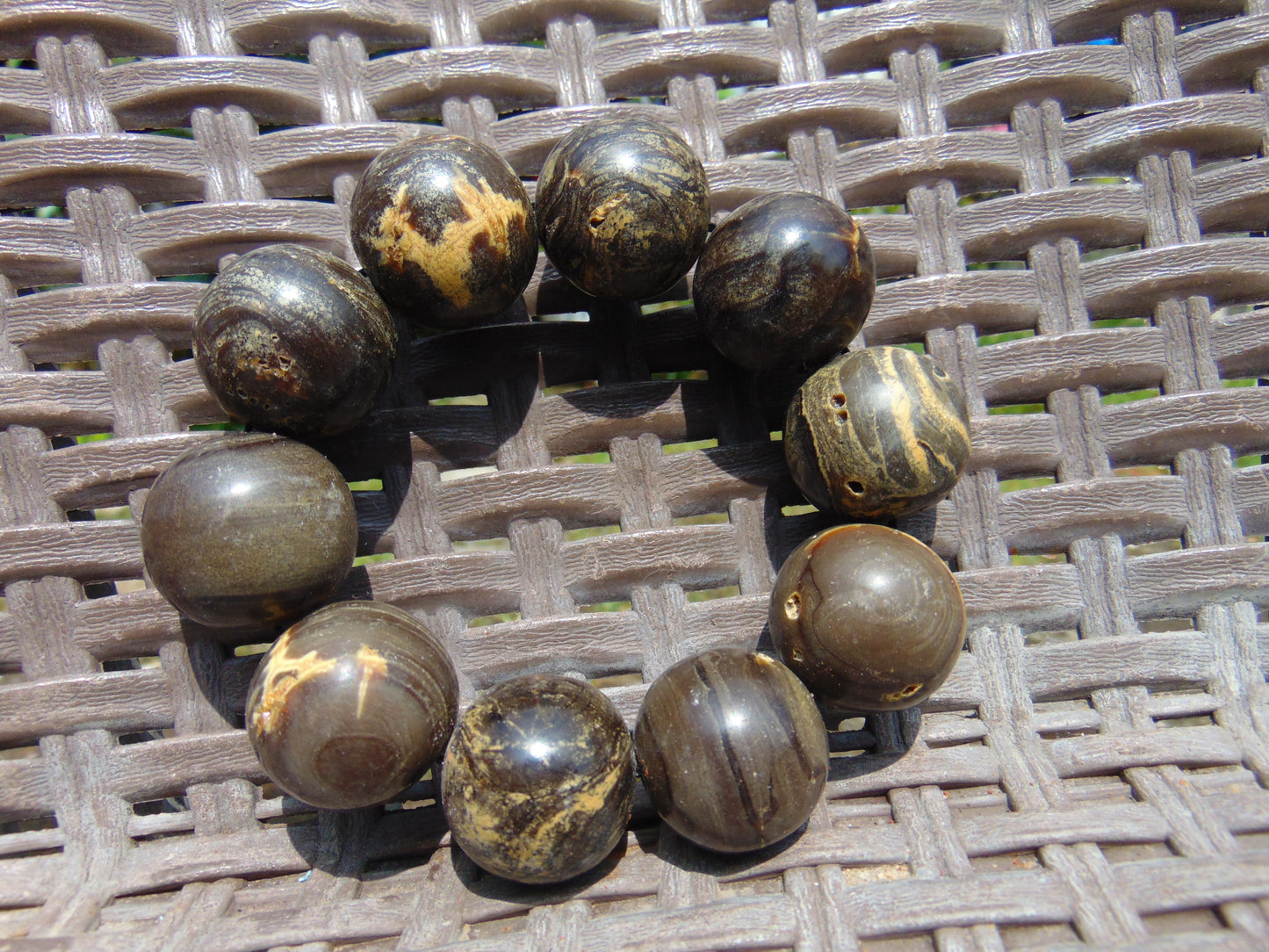 83 gr 10 Beads 25mm Bracelet Aromatic Amber Indonesia for Healing 26BN19