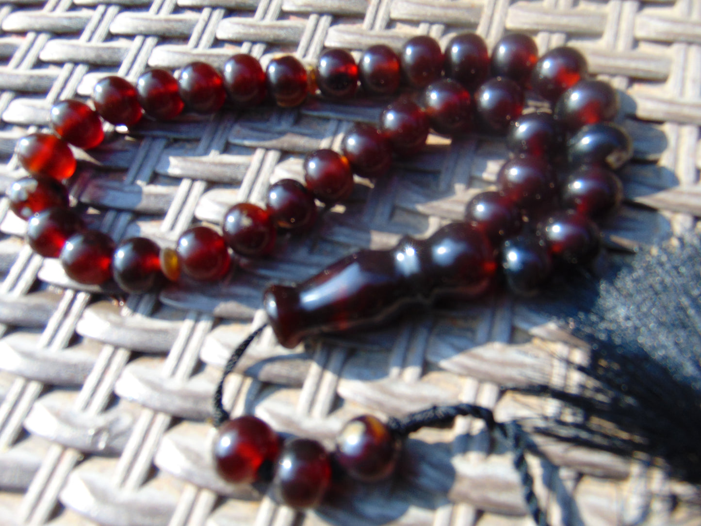 48 gr Hand Tasbih 36 Beads 12 mm Mesbah Rosary Indonesian Cherry Red Amber for Healing FR50