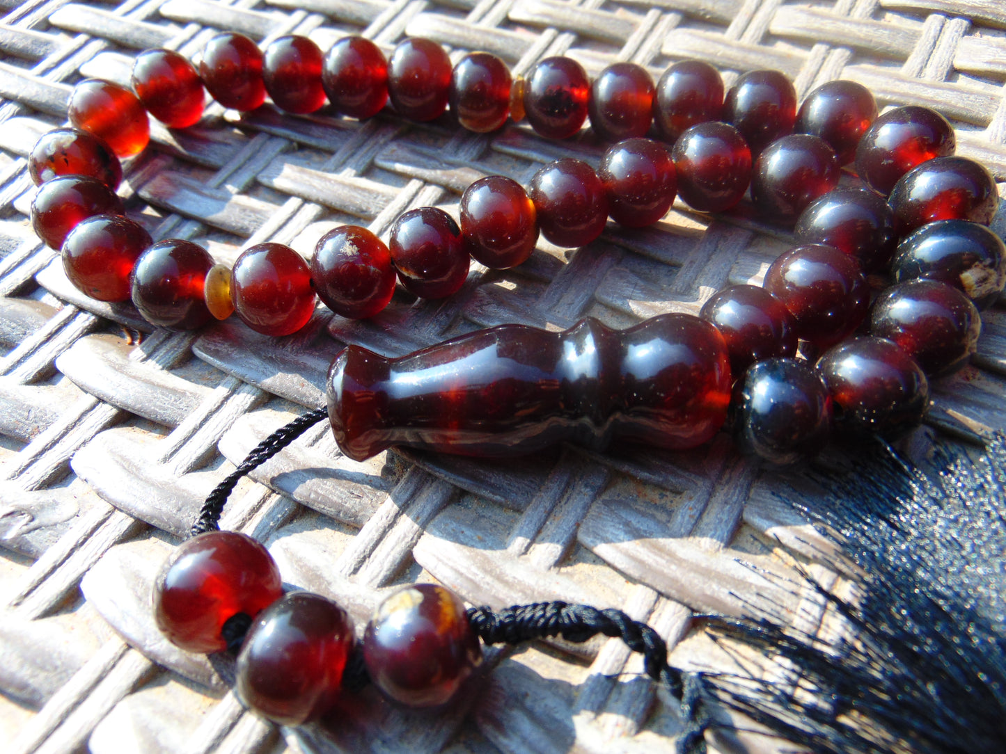 48 gr Hand Tasbih 36 Beads 12 mm Mesbah Rosary Indonesian Cherry Red Amber for Healing FR50