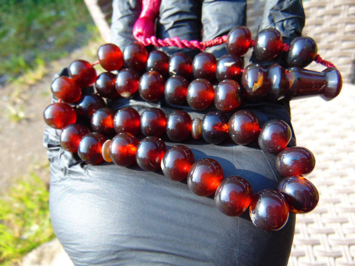 46 gr Hand Tasbih 36 Beads 12 mm Mesbah Rosary Indonesian Red Amber for Healing FR4