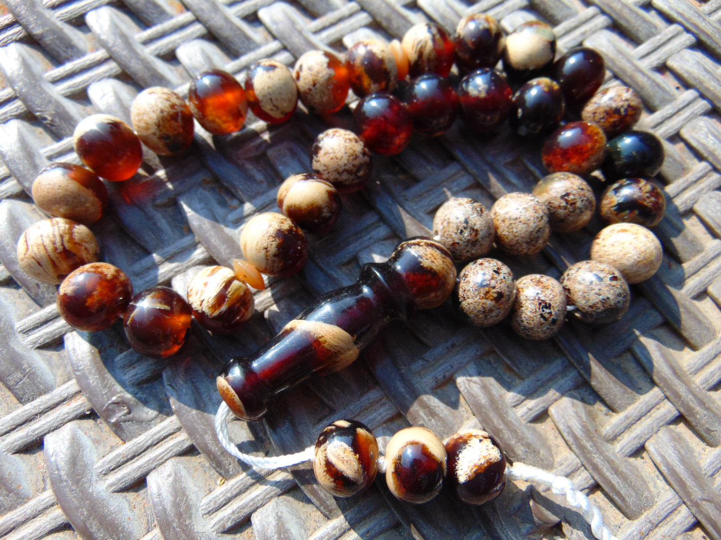 48 gr Hand Tasbih 36 Beads 12 mm Mesbah Rosary Indonesian White Amber for Healing FR3