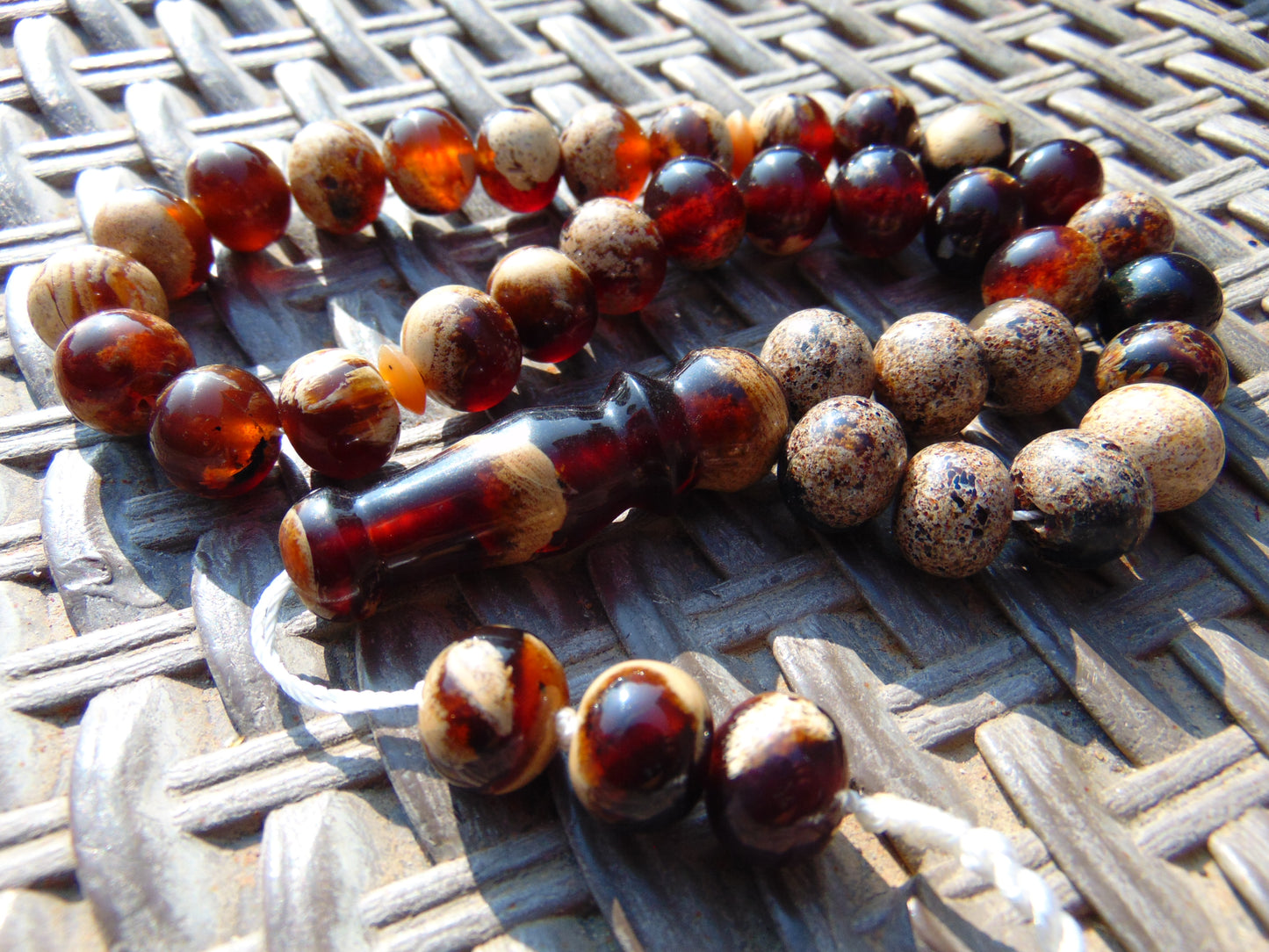 48 gr Hand Tasbih 36 Beads 12 mm Mesbah Rosary Indonesian White Amber for Healing FR3